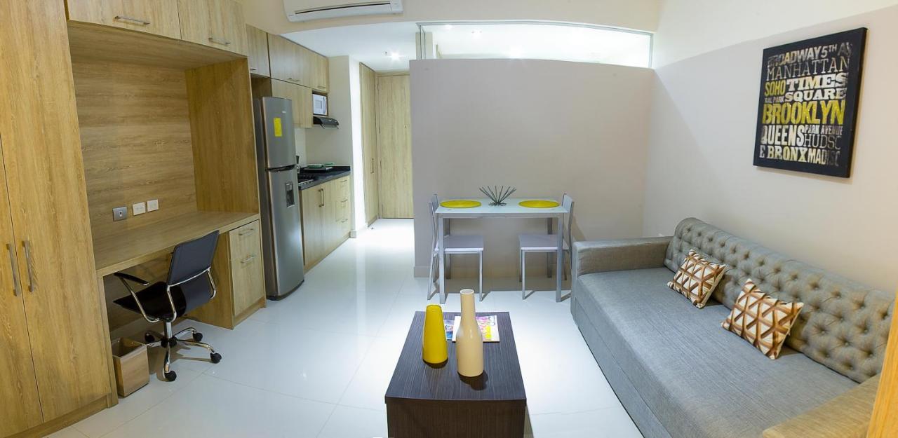 Sky Collection Lifestyle Hotel & Suites Barranquilla Barranquilla (Atlantico) Exteriör bild A typical one-bedroom condominium unit